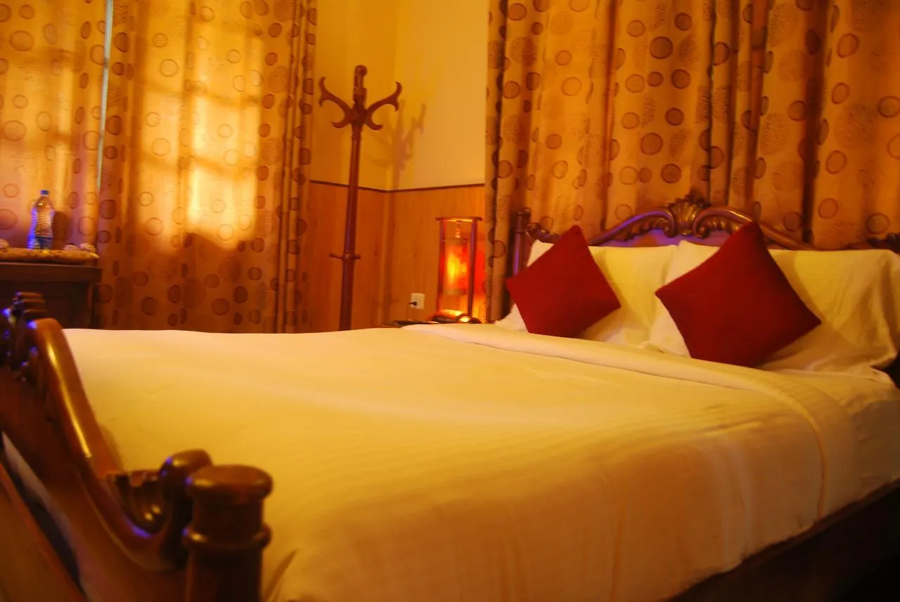 T Cherry Villa Munnar