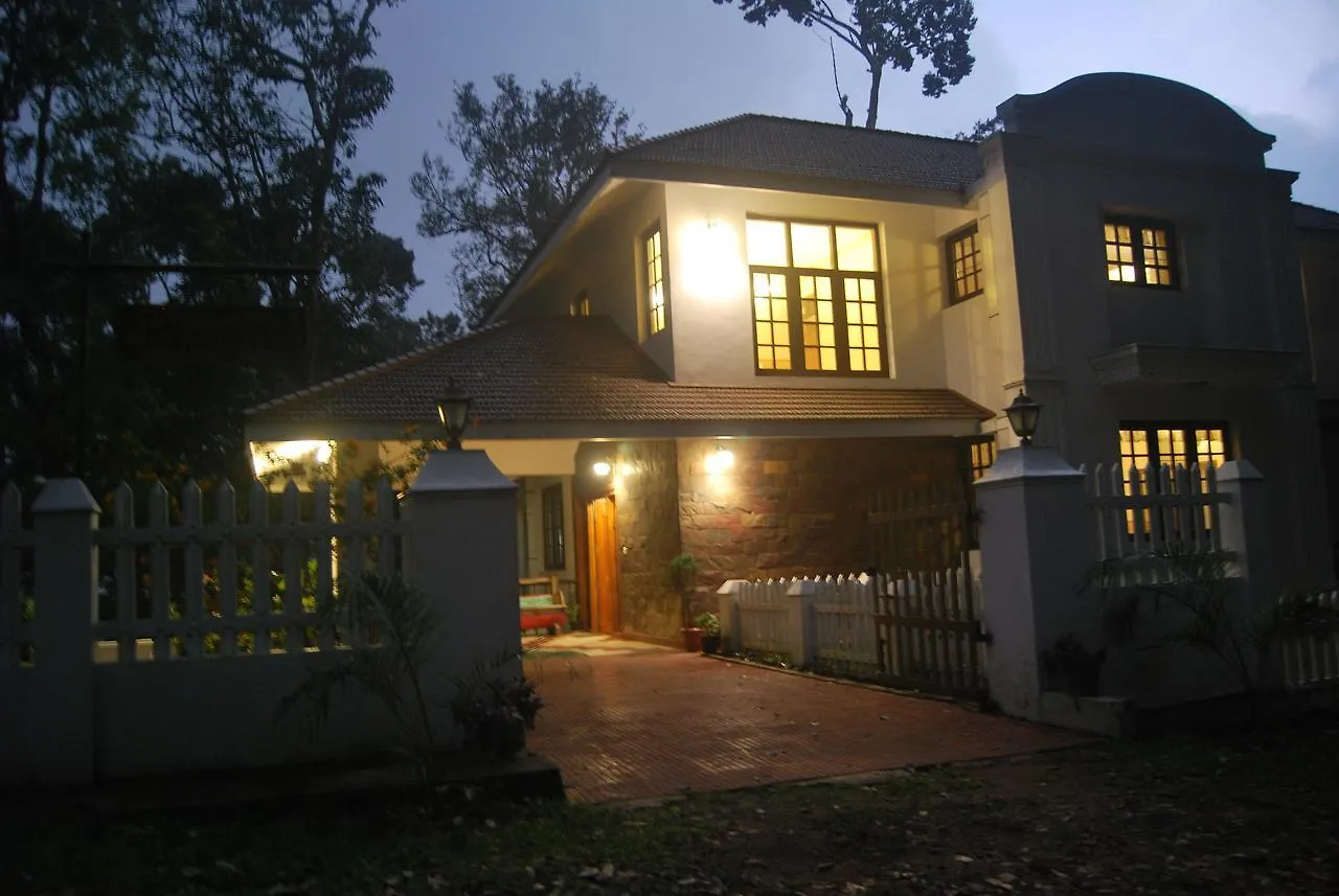 T Cherry Villa Munnar
