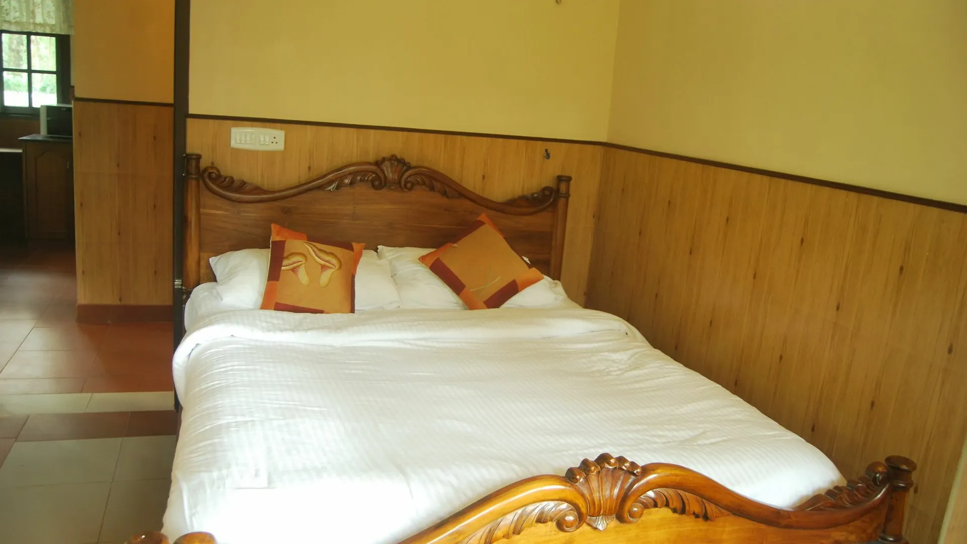 T Cherry Villa Munnar